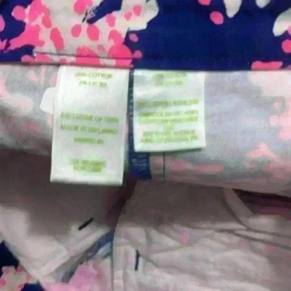 Lilly Pulitzer Size 10 Hazelle Stretch Shorts in Nauti Navy Item# 4J - Picture 6 of 7